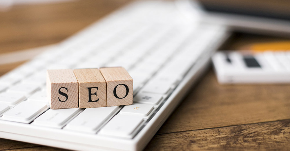 SEO対策もバッチリ！head要素内のテンプレート